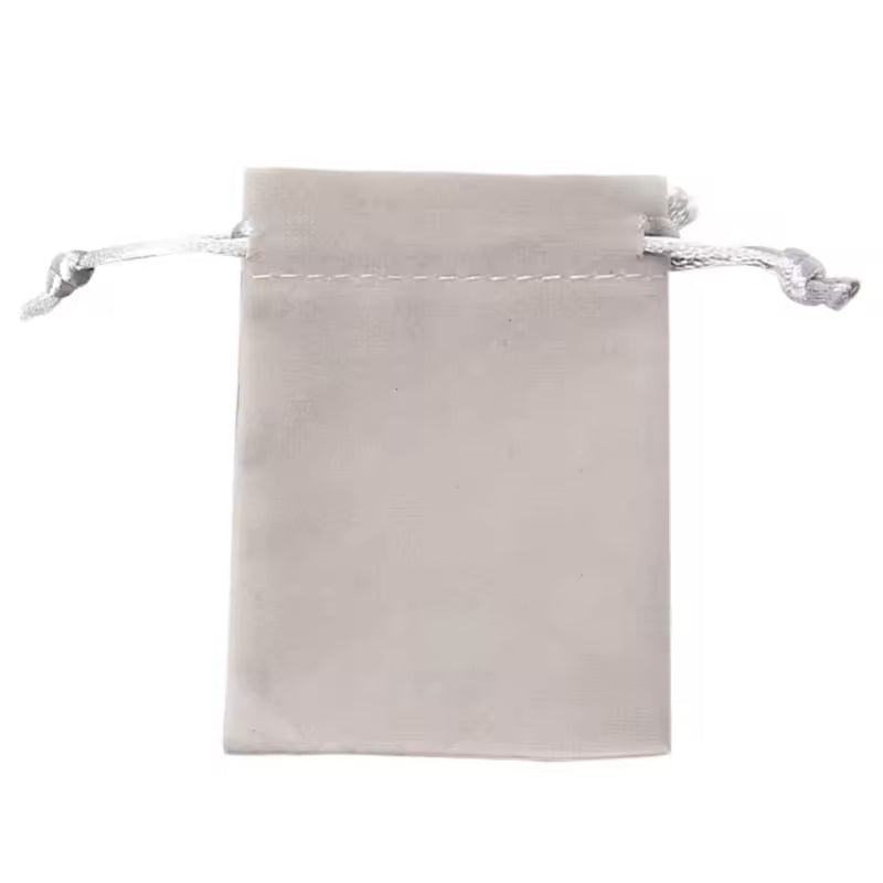 Bolsa Para Tarot Terciopelo Blanca portada