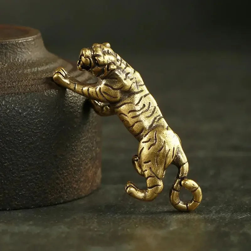 Figura de Tigre en Bronce