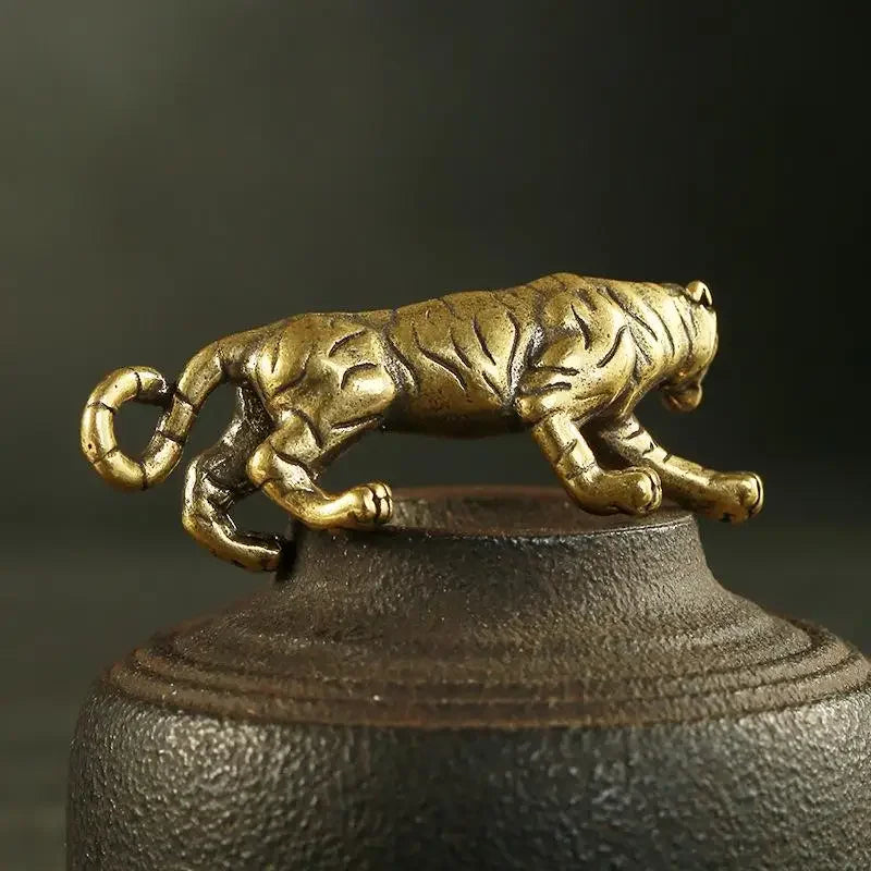 Figura de Tigre en Bronce